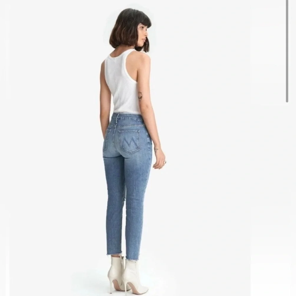 MOTHER The Stunner Ankle Step Fray Jeans in Exposed Secret Sister Size 25